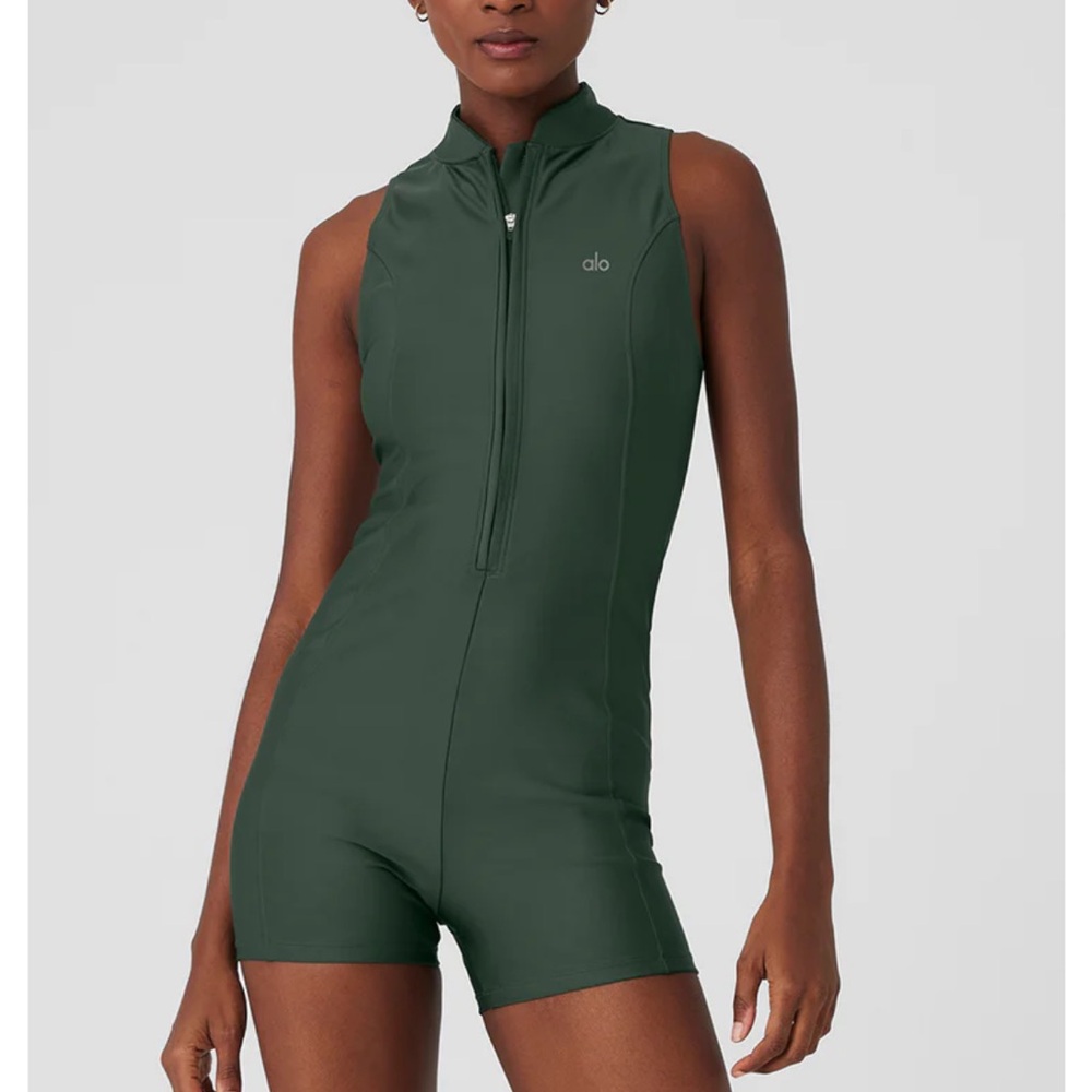 ALO Airlift High Tide Onesie, Dark Cactus, size S
